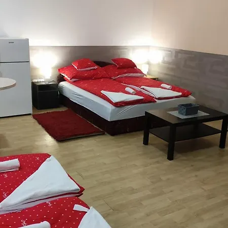 Apartment Ketto Ciprus Hajduszoboszlo